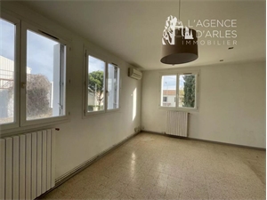 t4 à la vente -   13200  ARLES, surface 80 m2 vente t4 - UBI451212881